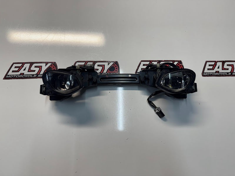 Yamaha YZF R1 2020-2025 Headlight Assembly OEM Genuine B3L-84300-00