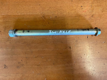 Swing Arm Bolt Suzuki Bandit 1250 07-11 2007 61211-31E00