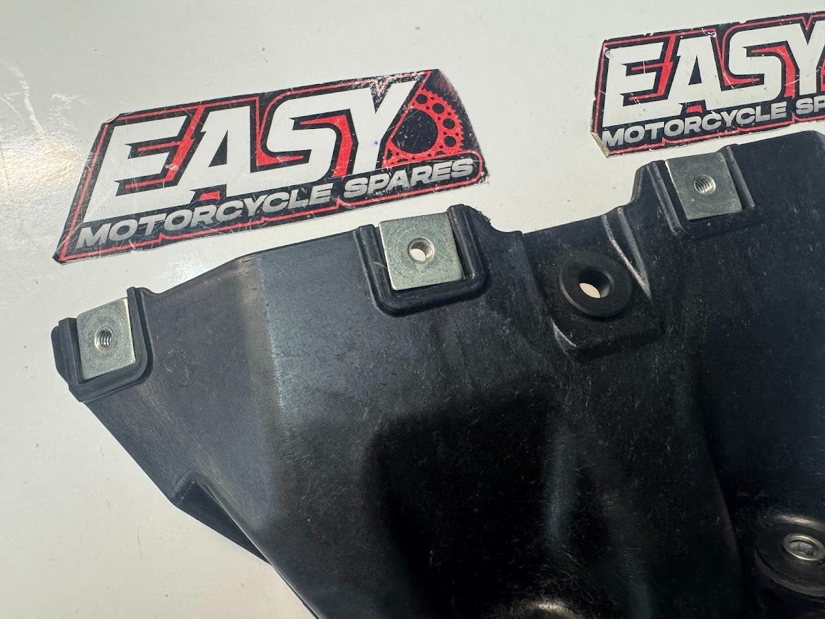 Suzuki GSXR 1000 2009-2016 Fuel Tank Front Bracket OEM Genuine 44521-47H00