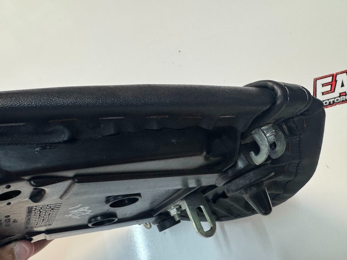 Yamaha YZF R15 2013-2018 Pillion Seat Passenger OEM Genuine 1CK-F4750-00