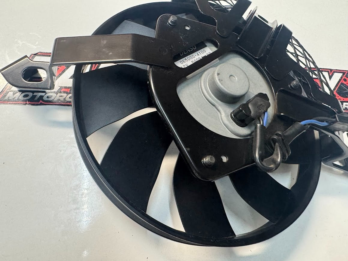 Suzuki GSXR 1000 2009-2016 Radiator Thermo Fan OEM Genuine 17800-47H00