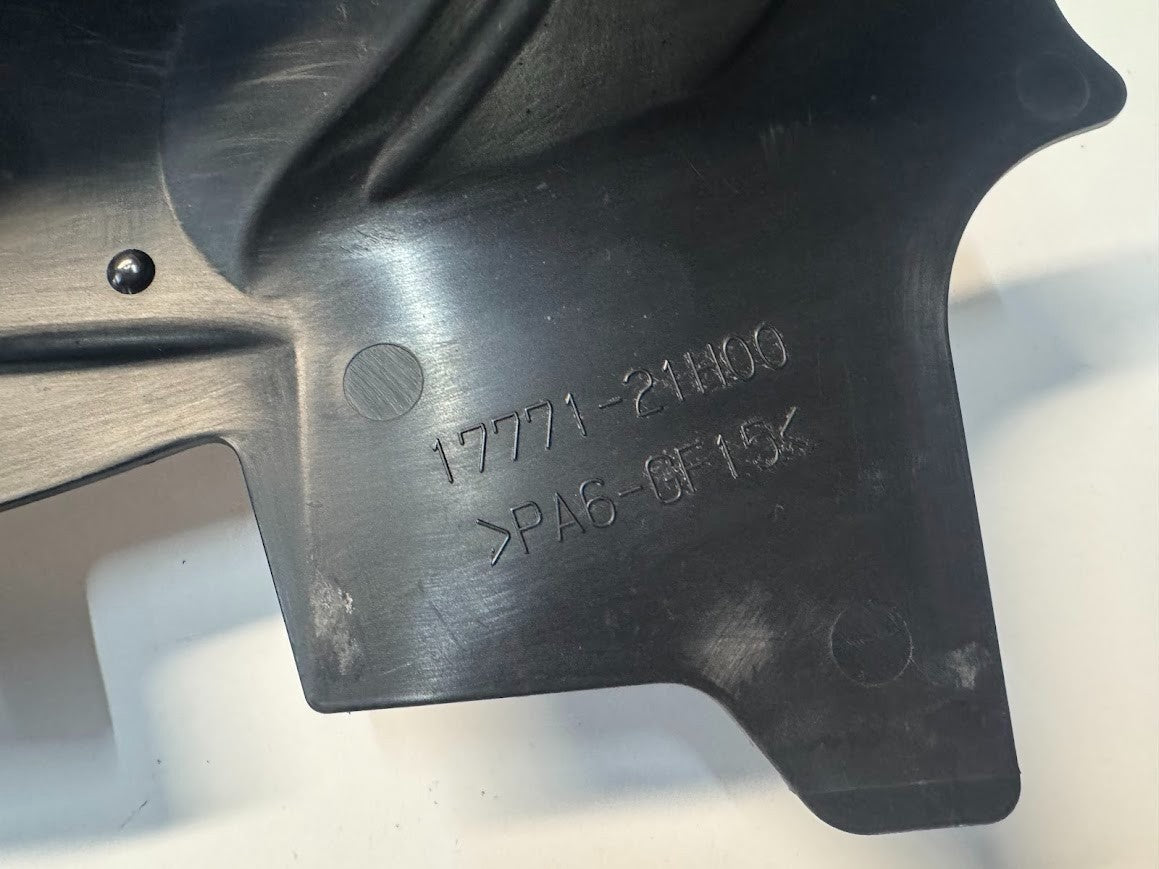 Radiator Heat Shield Suzuki GSXR 1000 07-08 2008 17771-21H00