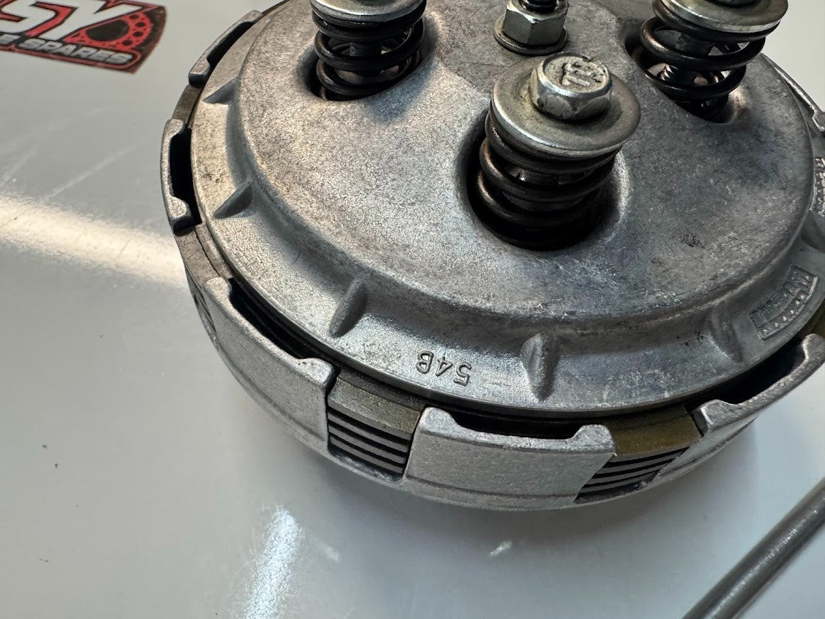 Yamaha YZF R15 2015 Clutch Complete OEM Genuine 1CK-E6150-00