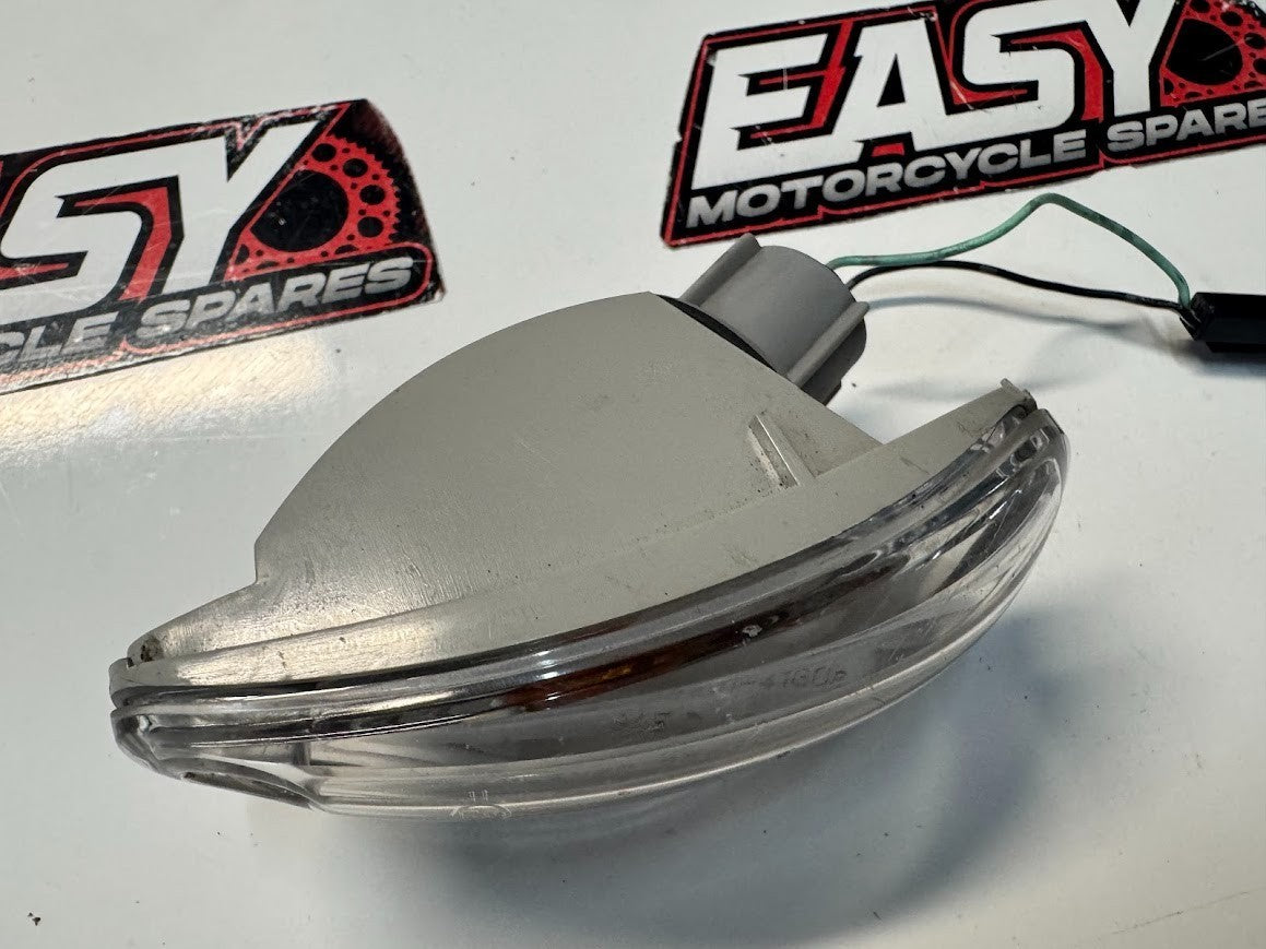 RH Front Indicator Blinker Suzuki GSXR 1000 05-16 2008 35601-41G00