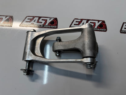 Shock Linkage Suzuki GSXR 1000 2007-2008 OEM 62600-21810