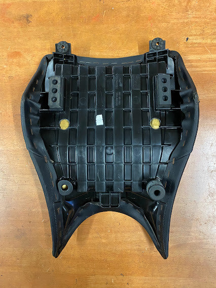 Riders Seat Honda CB 300F 14-18 2014 77100-K33-D00ZA