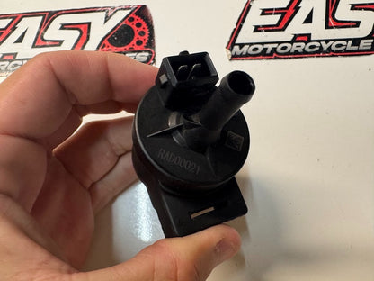 Royal Enfield Interceptor 650 2022 Air Purge Valve Solenoid OEM RAD00021 Euro 5