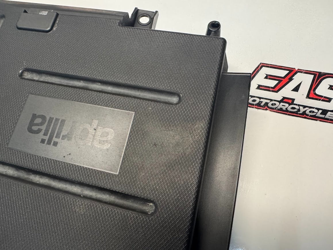 Aprilia RS4 125 4T 2011-2016 Inner Rear Fender Under Tail OEM Genuine 897614