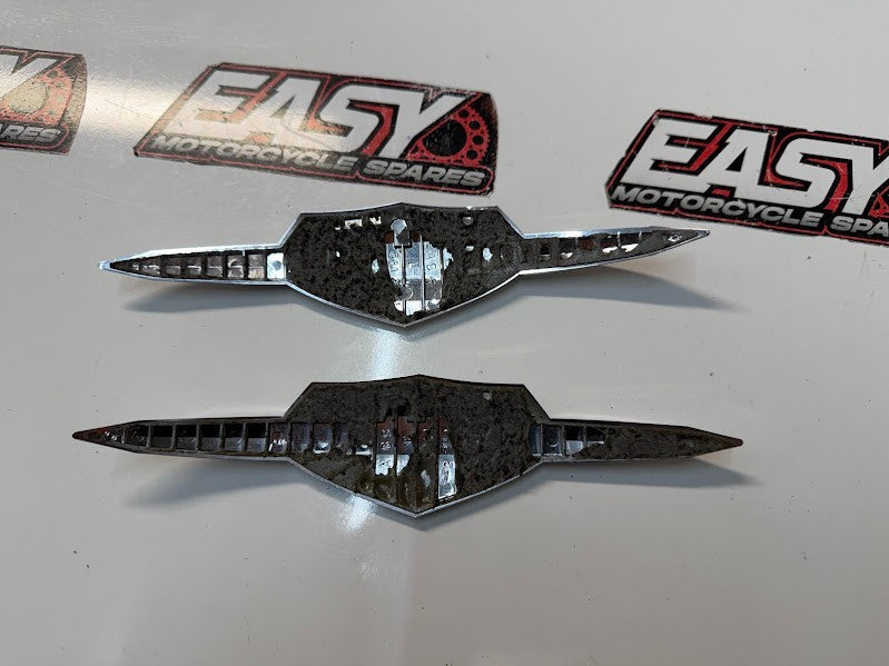 Tank Badges Emblem Suzuki Boulevard C109R VLR 1800 T 2008-2014 OEM 68111-22H00