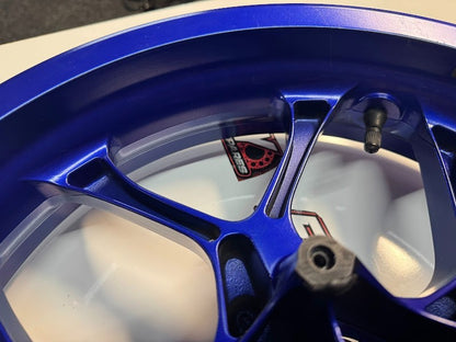 Yamaha YZF R1 2015-2025 Front Wheel OEM 2CR-25168-00-P0 *READ DESCRIPTION*