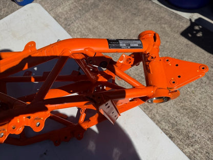 Frame *Repairable Write Off* KTM RC 390 2014-2016 OEM 90503001100