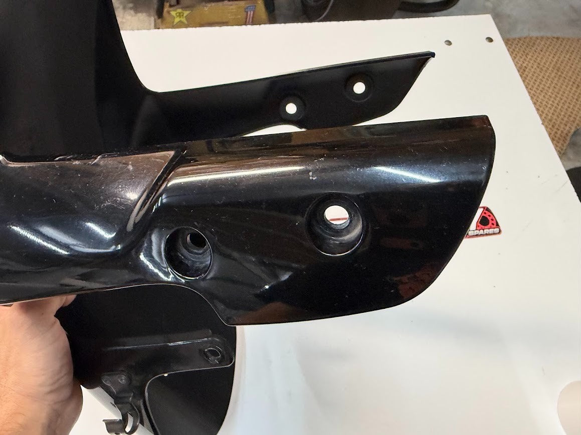 Front Fender Mudguard Suzuki GSXR 1000 2007-2008 OEM 53100-41G00-019