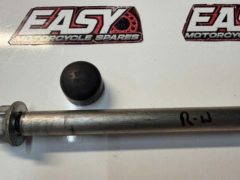 Rear Wheel Axle Kawasaki Vulcan S 650 2015-2026 OEM 41068-0592