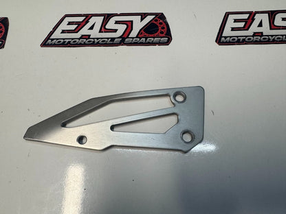 Yamaha MT-10 2016-2021 RH Foot Rest Heel Guard OEM Genuine B67-27446-00