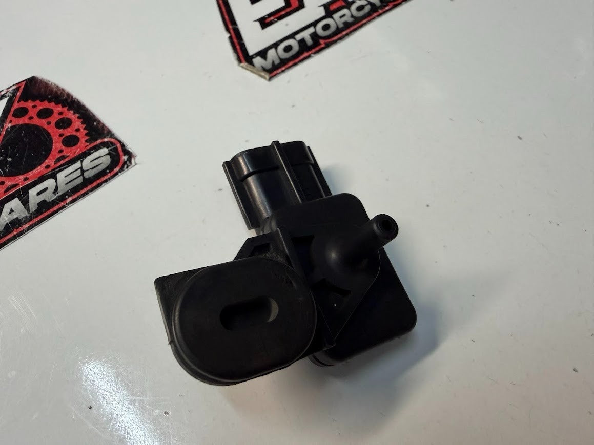 Air Pressure MAP Sensor Kawasaki ER-6F 2006-2008 OEM Genuine 21176-0058