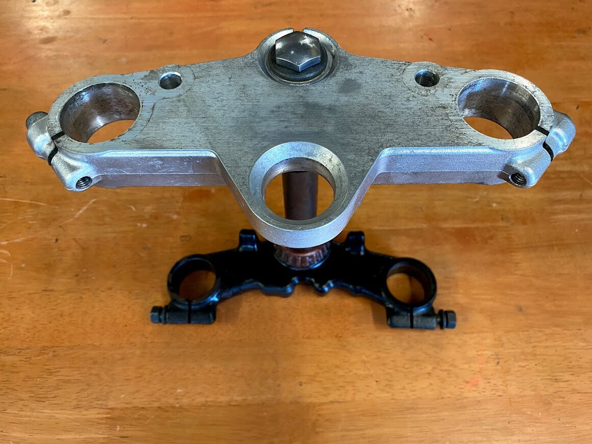 Triple Trees Suzuki Across GSX 250F 1995