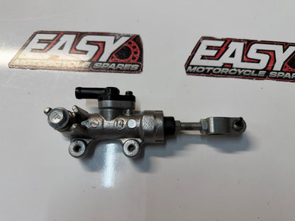 Rear Brake Master Cylinder Suzuki GSXR 1000 2003-2008 OEM 69600-16G00