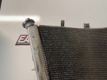 Radiator Cooling Suzuki GSXR 1000 2005-2006 OEM 17710-41G00