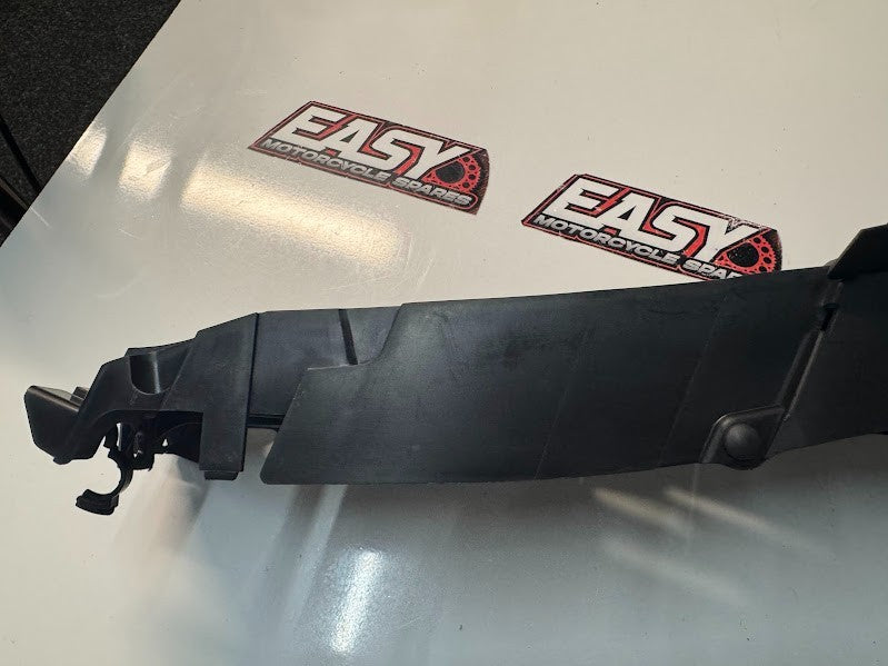 Yamaha YZF R7 2022-2025 Battery Box Rear Fender OEM Genuine BEB-8212B-00