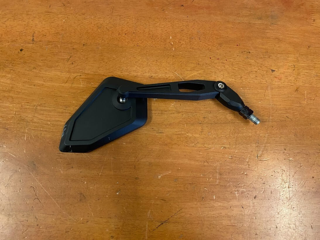 RH Aftermarket Mirror Yamaha FZS 600 1998