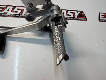 LH Footrest Peg Rear Set Suzuki GSXR 1000 2007-2008 OEM 43521-41G10