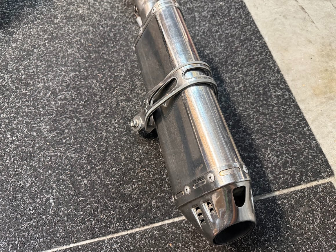 Yoshimura Dual Exhaust System Suzuki GSXR 1000 2007-2008
