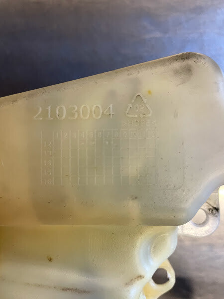 Overflow Bottle Triumph Street Triple 675 2013