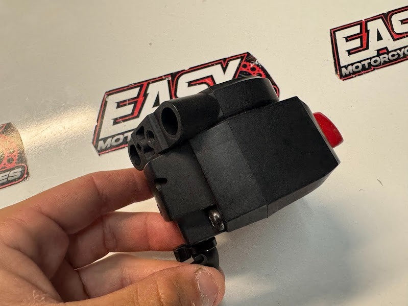 Suzuki GSXR 1000 2007-2008 RH Switch Block Buttons OEM Genuine 37200-21H01