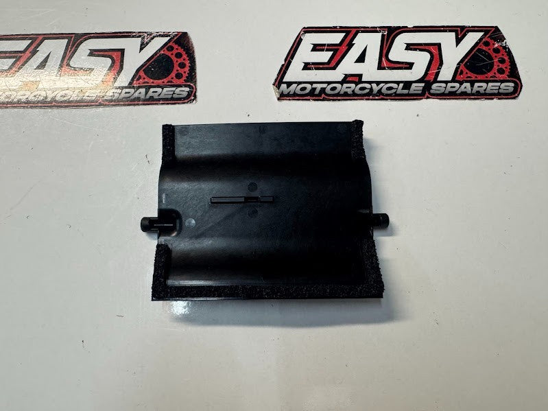 Yamaha YZF R1 2015-2019 Interior Ram Intake Flap 3 OEM Genuine 2CR-28336-00