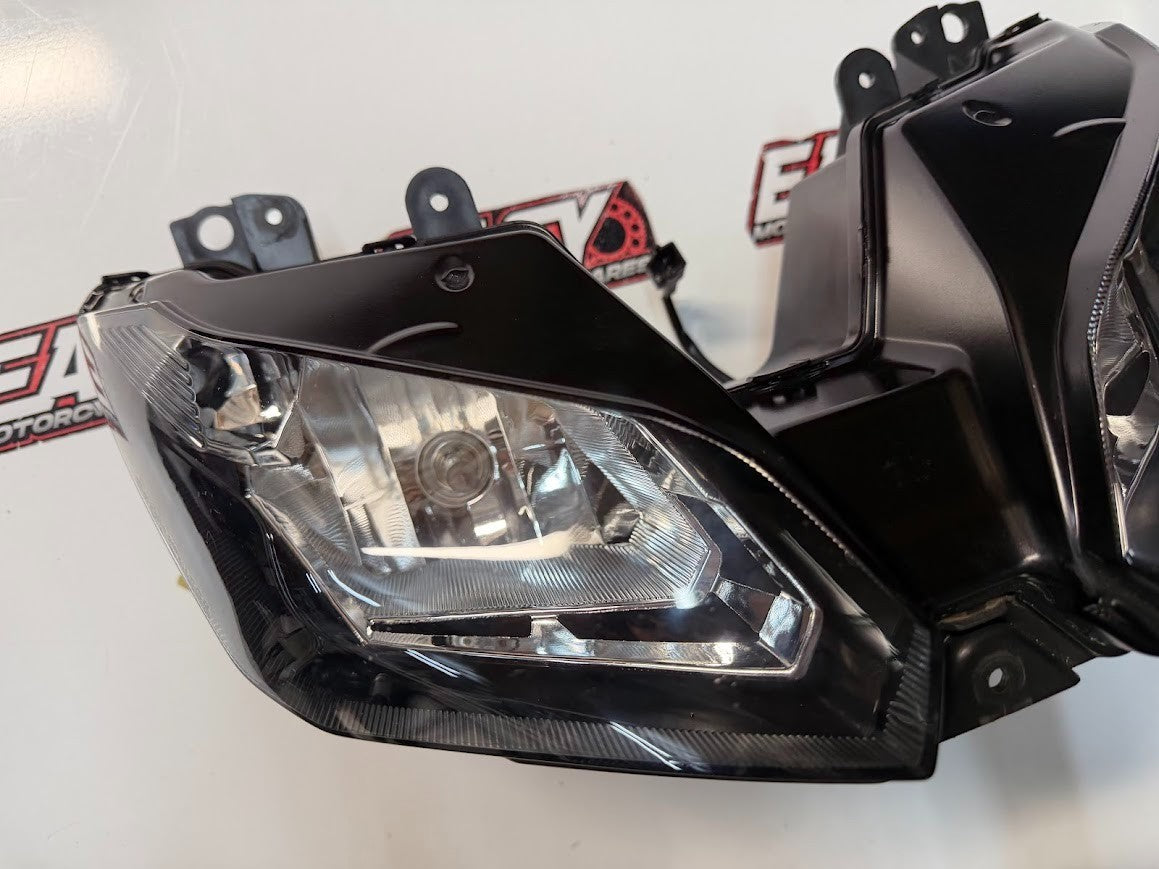 Headlight Assembly Kawasaki Ninja 300 2013-2017 OEM 23007-0174 *VGC*