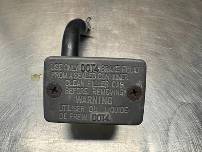 Suzuki GSXR 1000 2005-2006 Rear Brake Master Reservoir OEM Genuine 69740-41G00