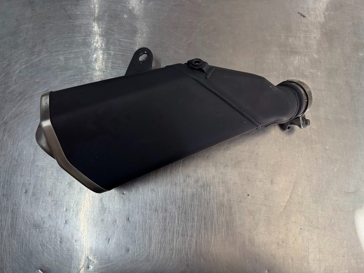 OEM Muffler Kawasaki Z900 17-22 2018 490690823