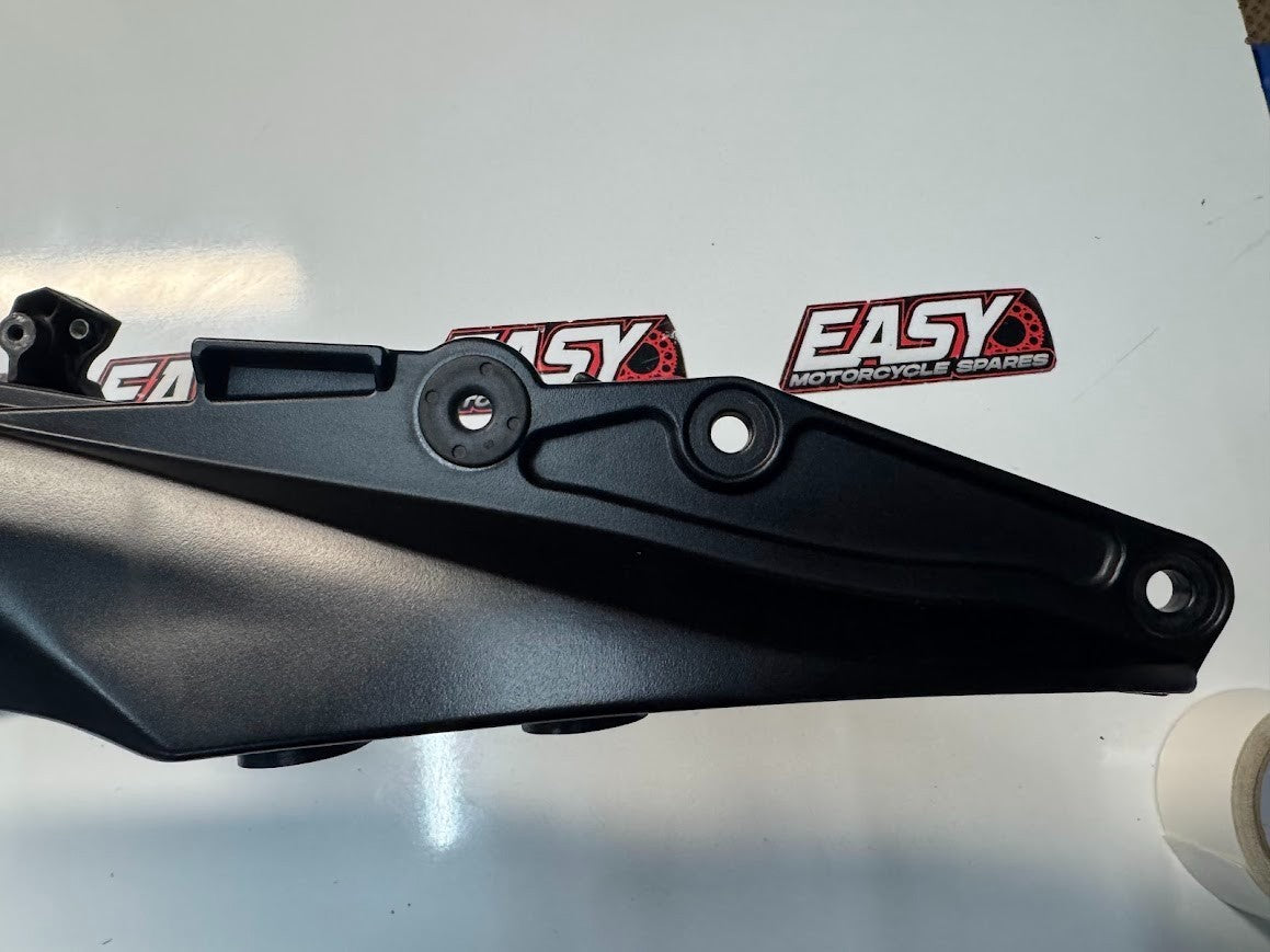 Subframe Suzuki GSXR 1000 07-08 2008 41221-21H00-YAP