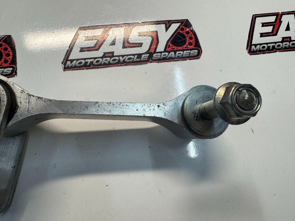 Suzuki GSXR 1000 2009-2016 Shock Linkage OEM Genuine 62600-47810