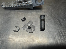 Suzuki GSXR 1000 2005-2008 RH Pillion Peg OEM Genuine 43611-41G00