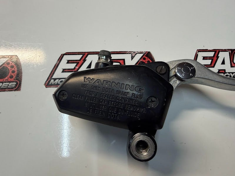 Front Brake Master Cylinder Kawasaki Vulcan S 650 2015-2026 OEM 43015-0606