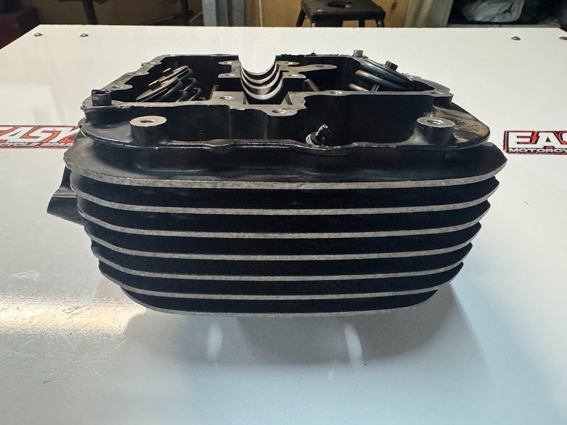 Suzuki VL 1500 Intruder 1998-2004 Rear Cylinder Head OEM Genuine 11103-10F00