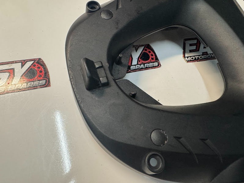BMW F800 ST 2009 GIVI Top Case Rear Rack