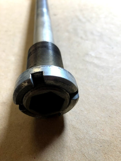 Swingarm Bolt Suzuki SV650 03-09 2007 61211-17G00