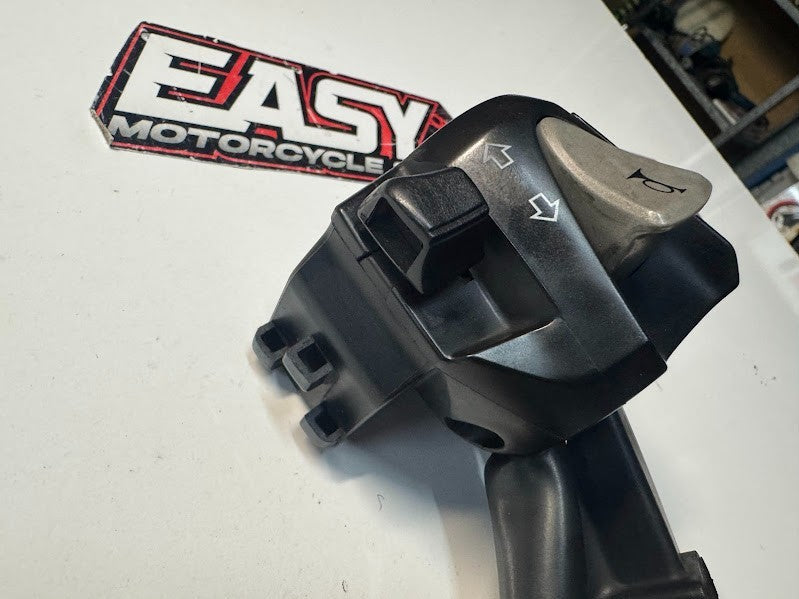 Honda CBR 300R 2014-2018 LH Switch Block Buttons OEM Genuine 35200K33D02