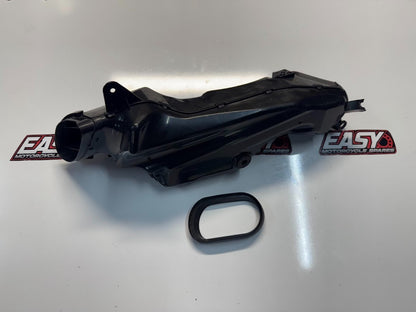 Suzuki GSXR 1000 2009-2016 LH Ram Intake Duct OEM Genuine 94430-47H00