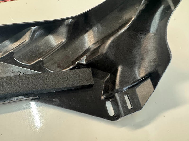 Yamaha YZF R1 2020-2025 Cover 3 Panel Fairing OEM Genuine B3L-2843J-00