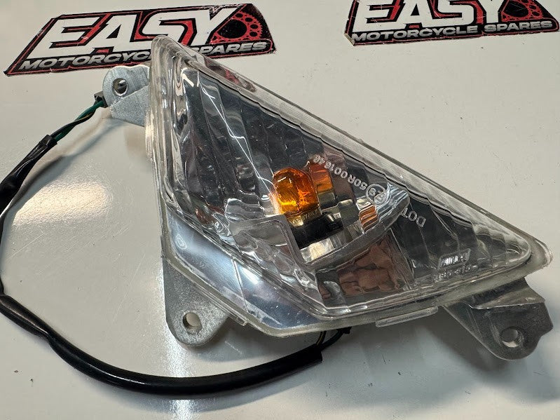 RH Front Blinker Indicator Kawasaki Ninja 650L 2012-2019 OEM 23040-0138