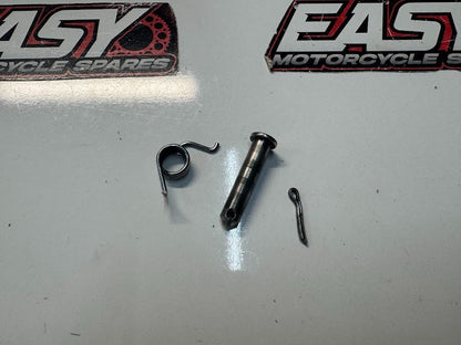 Yamaha YZF R1 2015-2025 RH Foot Peg Parts OEM Genuine 91701-08038