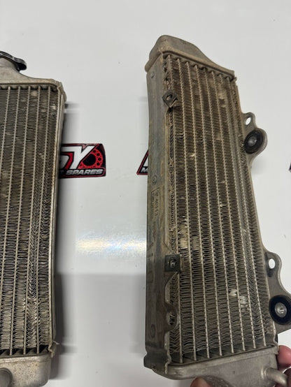 Radiators Husqvarna TC 250 2004