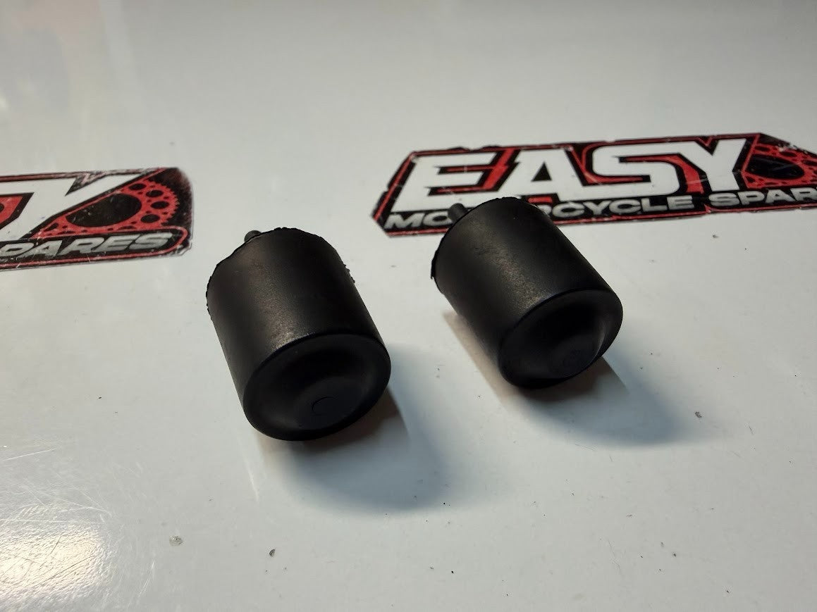Fuel Tank Cushion Rubbers Suzuki GSXR 1000 2007-2008 OEM 44542-41G00