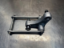 Suzuki GSXR 1000 2005-2006 Shock Linkages OEM Genuine 62600-41810