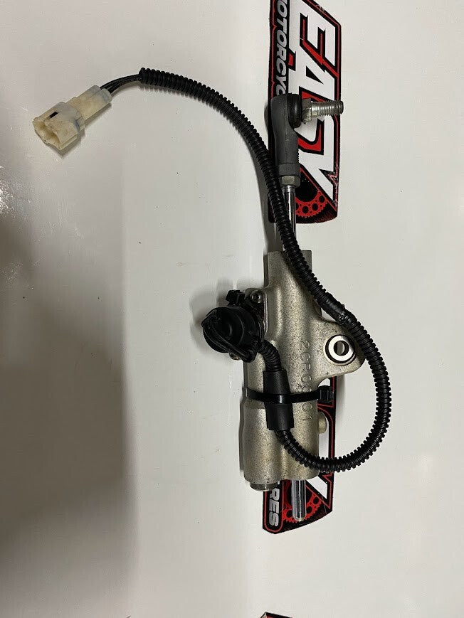 Yamaha R1 2015-2019 Steering Damper OEM Genuine 2CR-23490-00-00