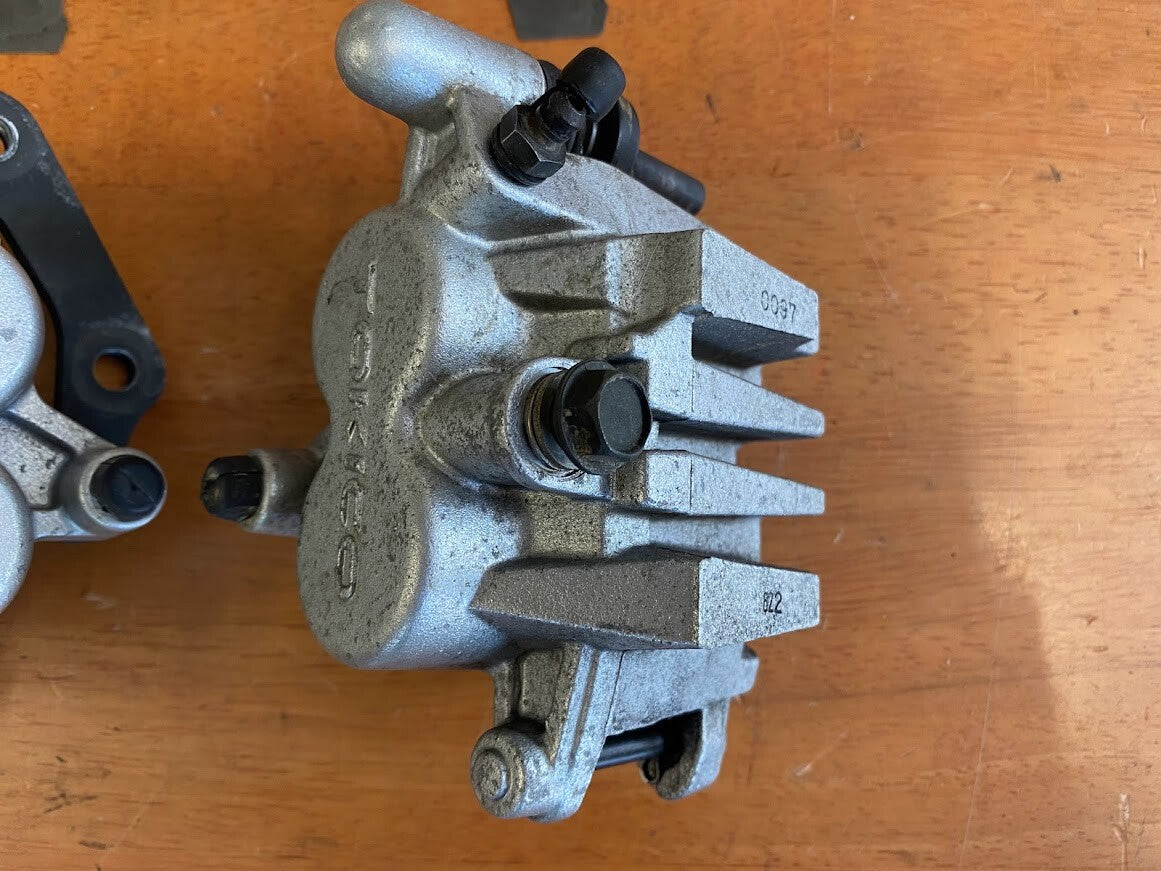 Front Calipers Kawasaki Vulcan 1600 Classic 03-08 2006 43080-5015-GN