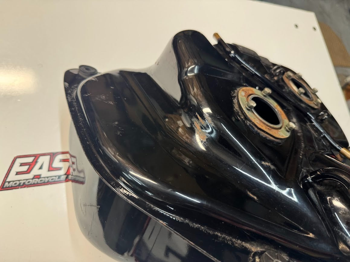 Suzuki VL 1500 Intruder 1998-2004 Fuel Tank OEM Genuine 44110-10F00